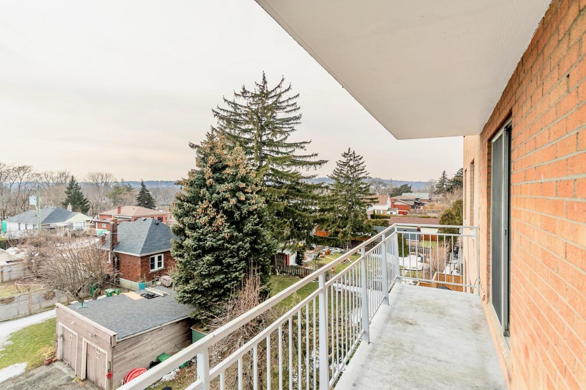 Glenview West Apartment W Patio - Near Downtown 해밀턴 외부 사진